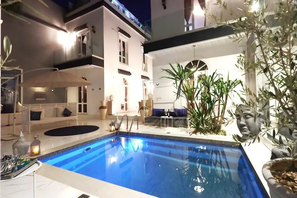 Riad Avec Piscine - Wifi- Petit Dejeuner Marrakesz Maroko