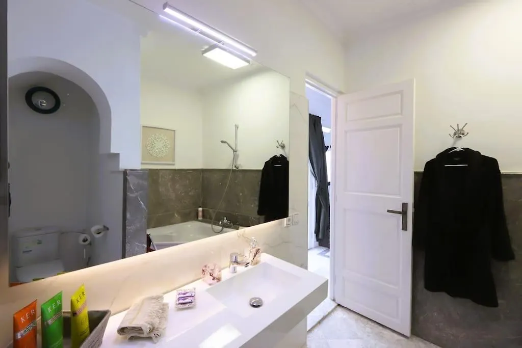 Riad Avec Piscine - Wifi- Petit Dejeuner Marakéš Prázdninový dům