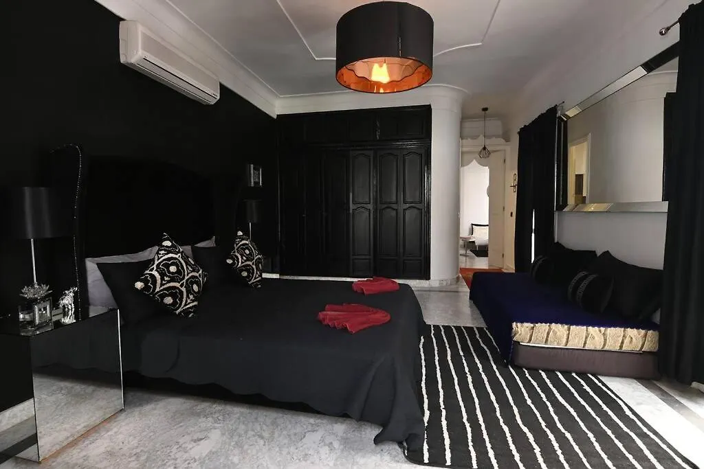 Prázdninový dům Riad Avec Piscine - Wifi- Petit Dejeuner Marakéš Maroko