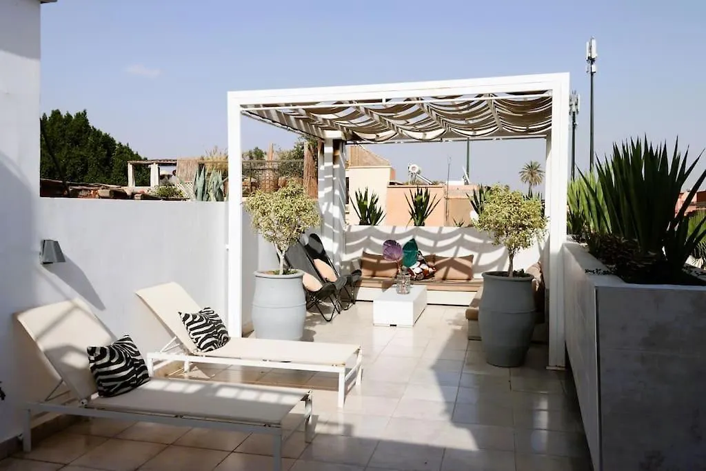 Prázdninový dům Riad Avec Piscine - Wifi- Petit Dejeuner Marakéš
