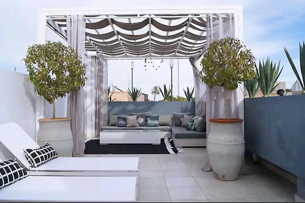 Dom wakacyjny Riad Avec Piscine - Wifi- Petit Dejeuner Marrakesz